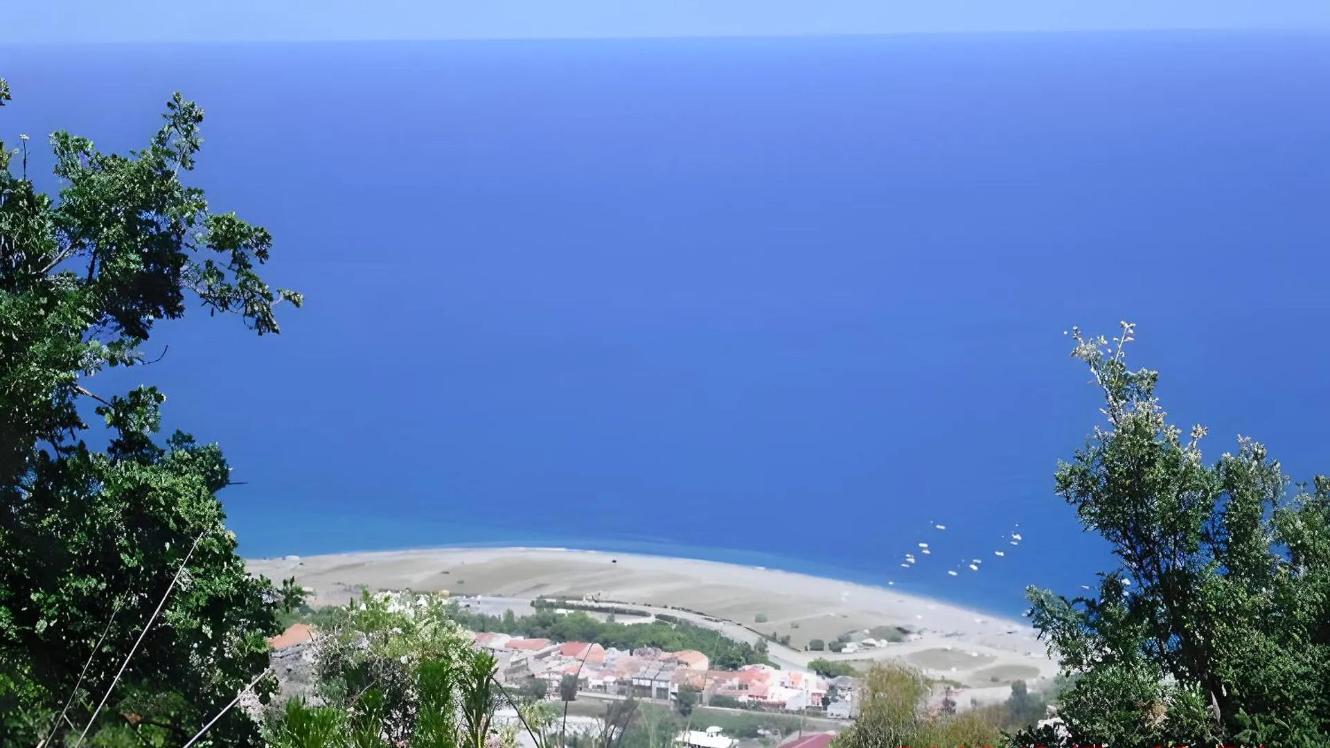 Casa Del Limone Gioiosa Marea Apartment Italy