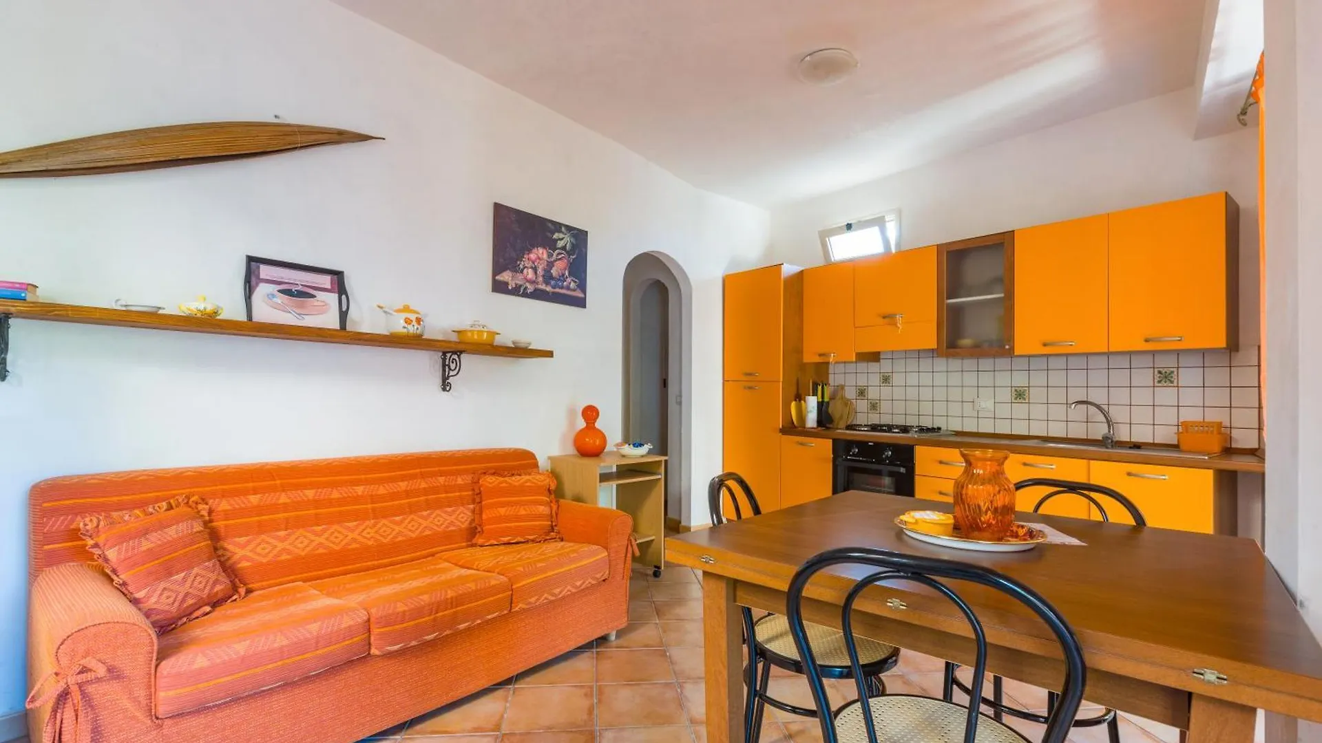 Casa Del Limone Gioiosa Marea Apartment Italy